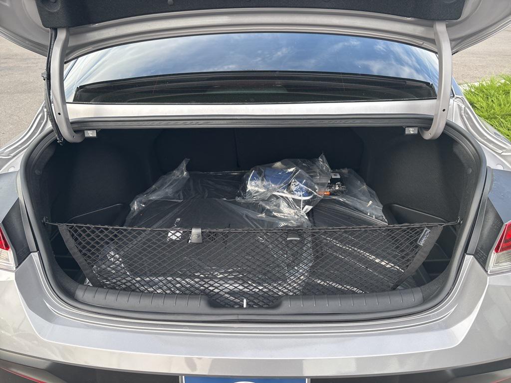 new 2025 Hyundai Elantra car, priced at $28,660