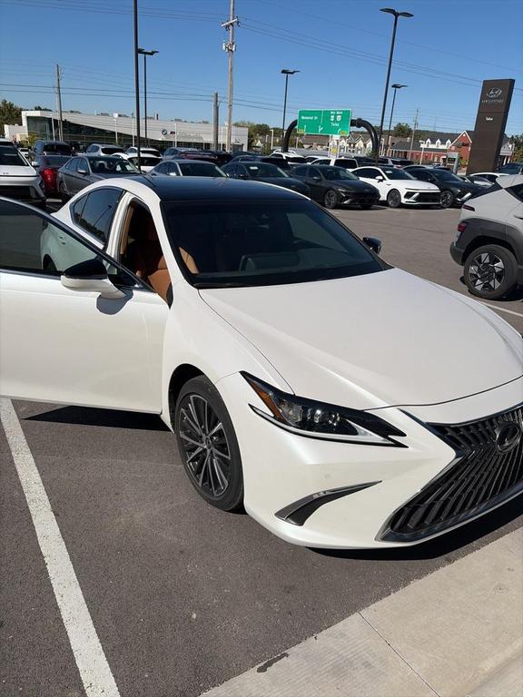 used 2023 Lexus ES 350 car, priced at $40,317