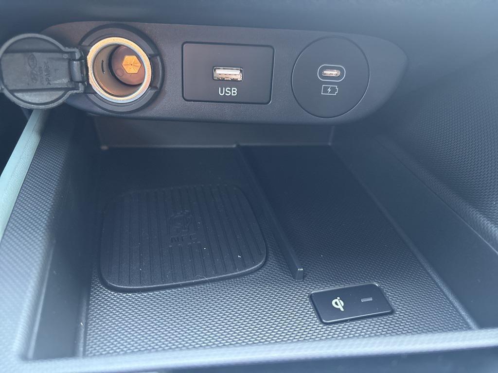 new 2025 Hyundai ELANTRA HEV car, priced at $32,215