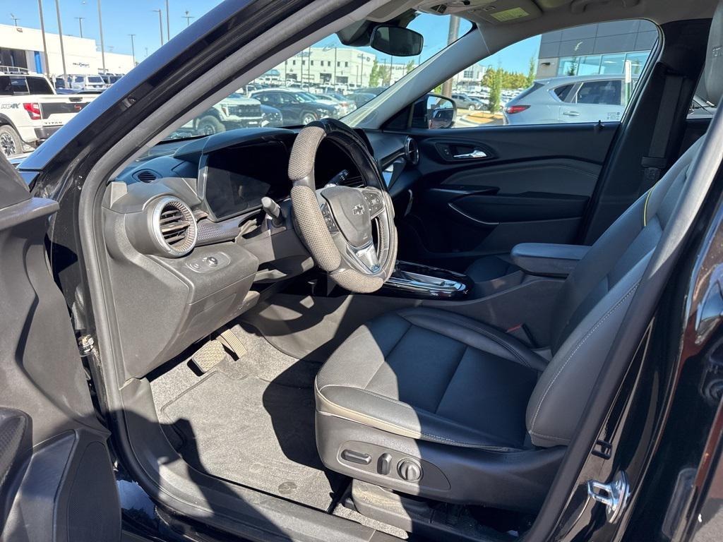used 2025 Chevrolet Trax car, priced at $23,822