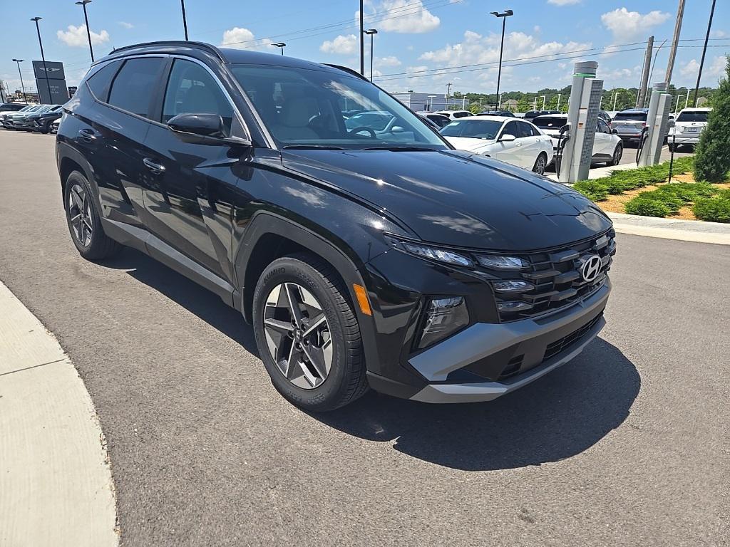 new 2025 Hyundai Tucson car, priced at $33,320