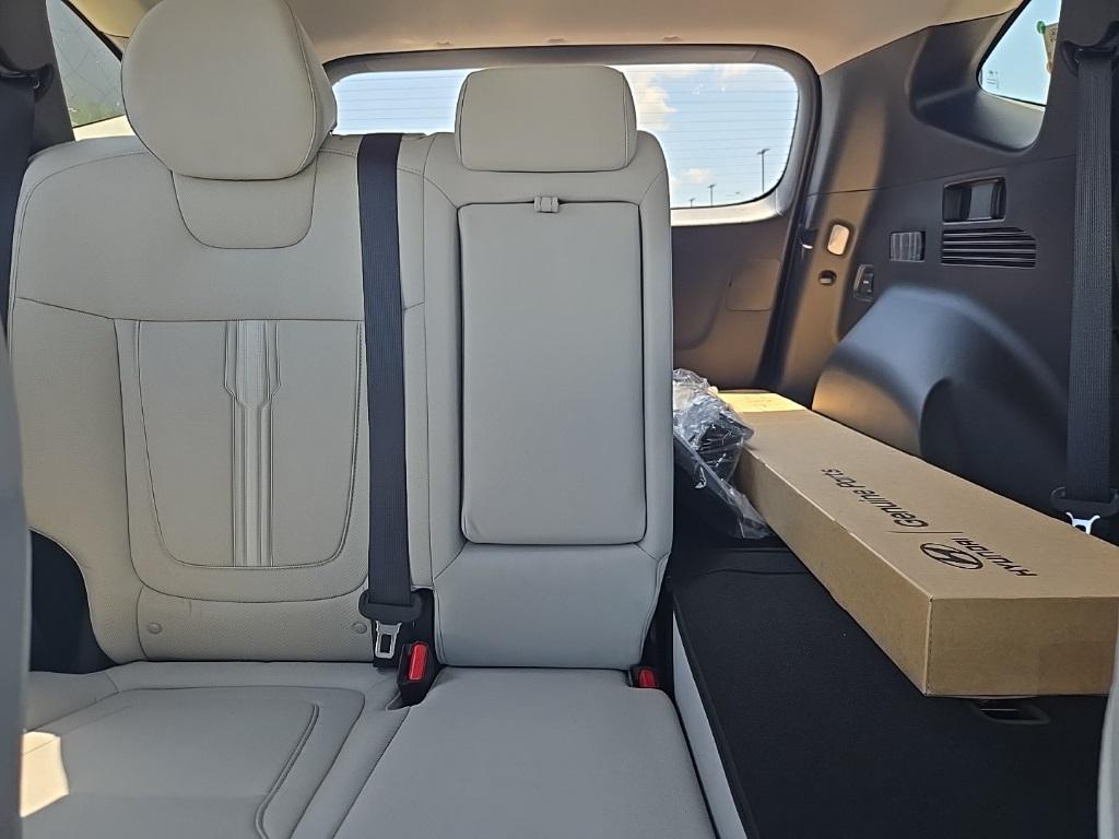 new 2025 Hyundai Tucson car, priced at $33,320