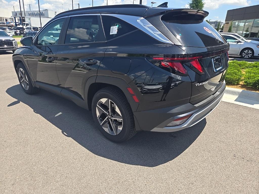 new 2025 Hyundai Tucson car, priced at $33,320