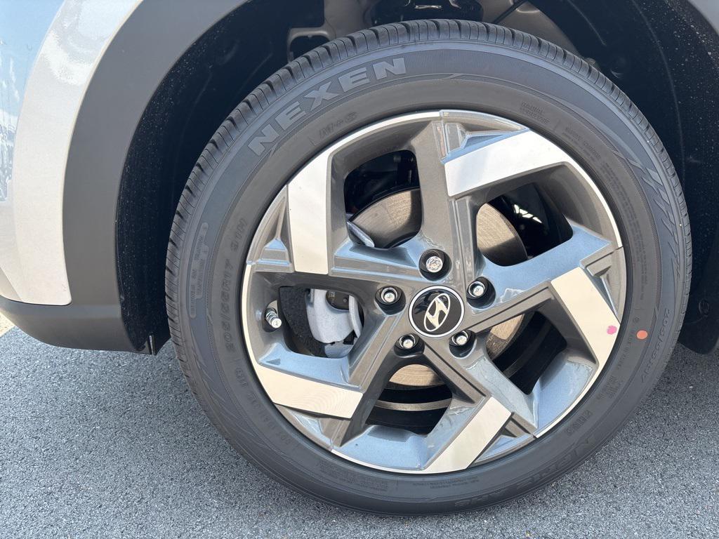 new 2025 Hyundai Venue car, priced at $24,360