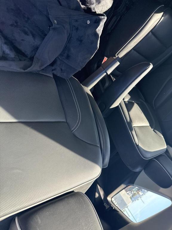 used 2020 Chevrolet Traverse car, priced at $30,051