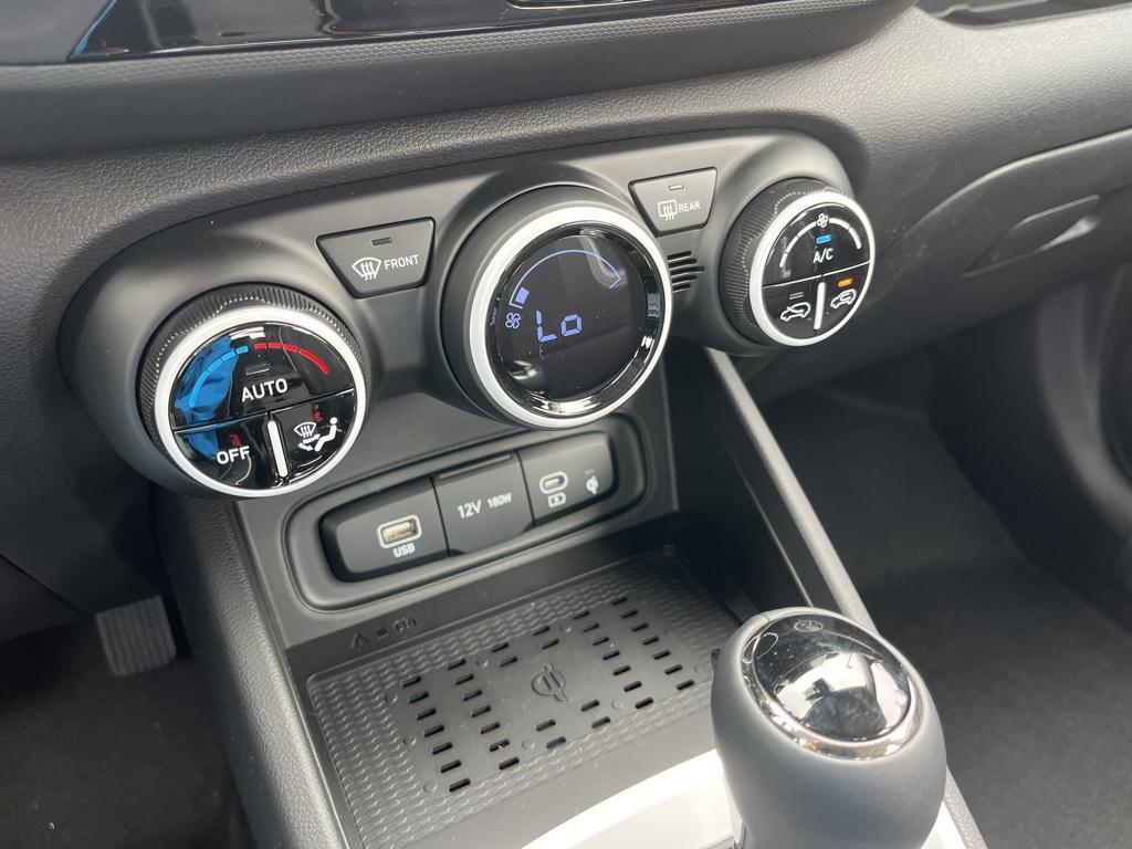 new 2025 Hyundai Venue car, priced at $25,850