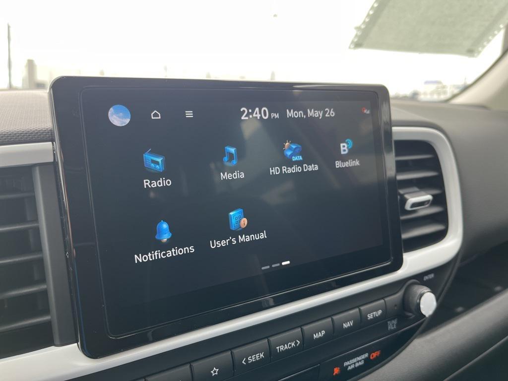 new 2025 Hyundai Venue car, priced at $25,850