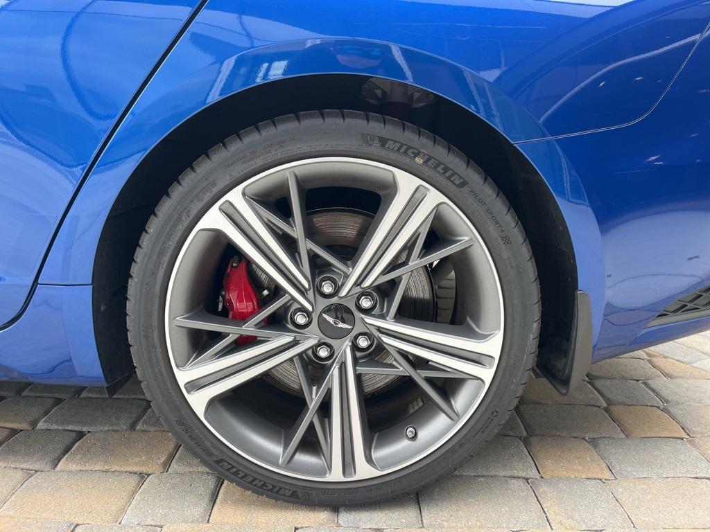 used 2025 Genesis G70 car, priced at $43,987