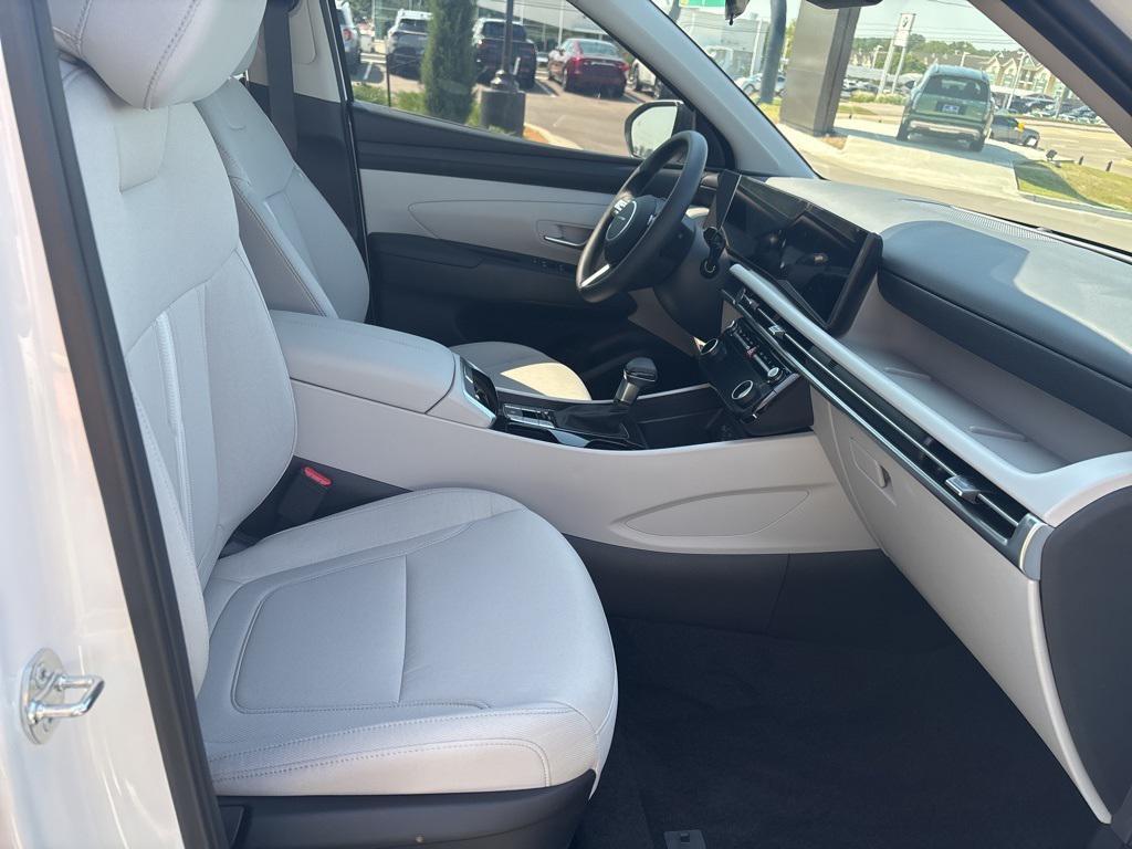 new 2026 Hyundai Tucson car, priced at $33,785