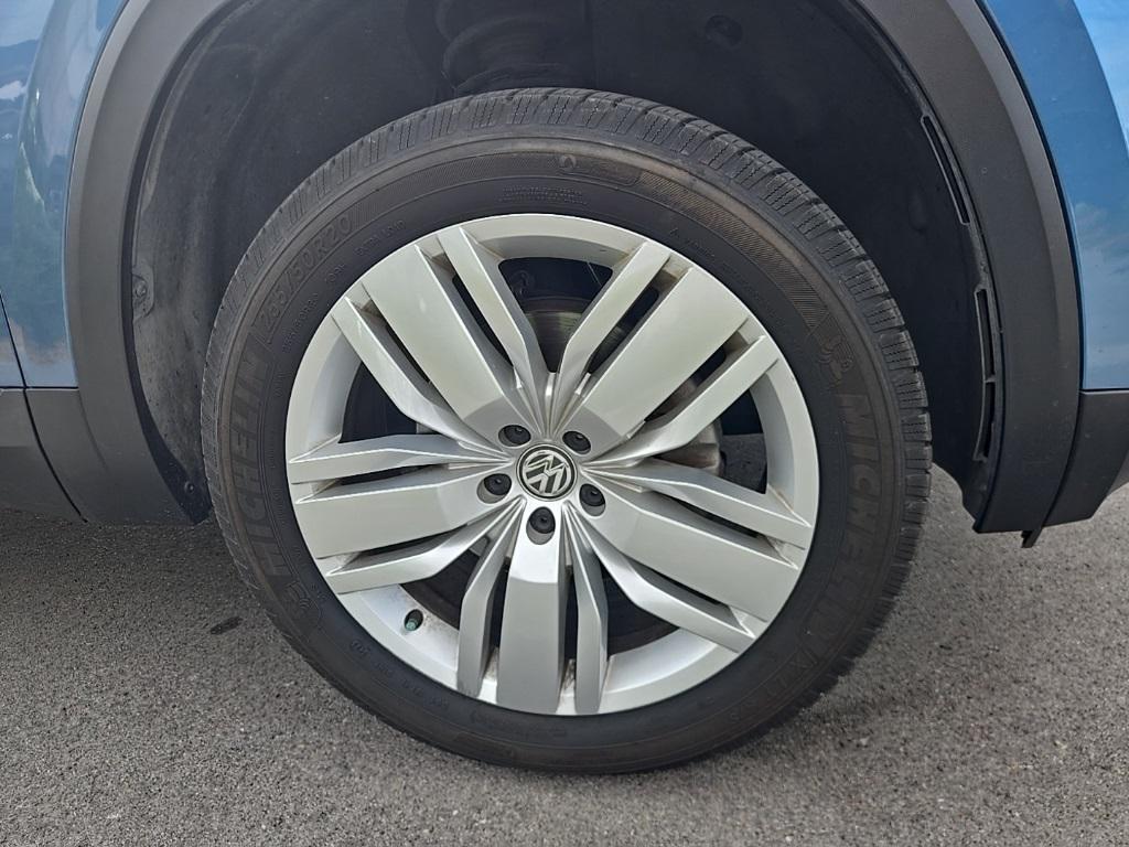 used 2019 Volkswagen Atlas car, priced at $21,742