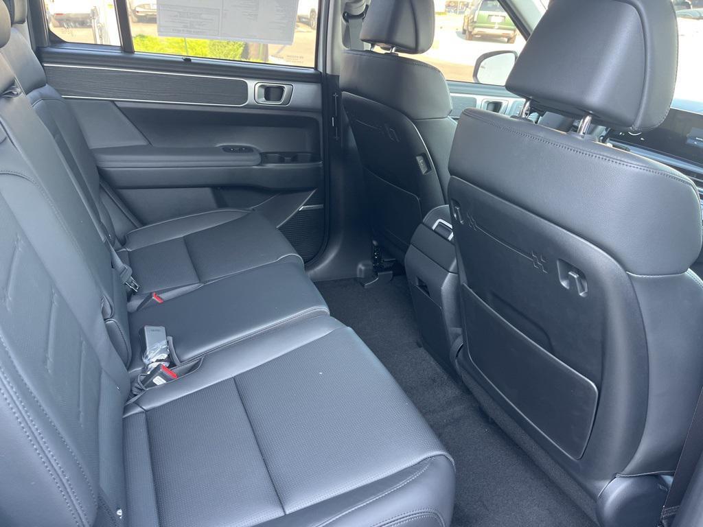 new 2025 Hyundai Santa Fe car, priced at $47,414