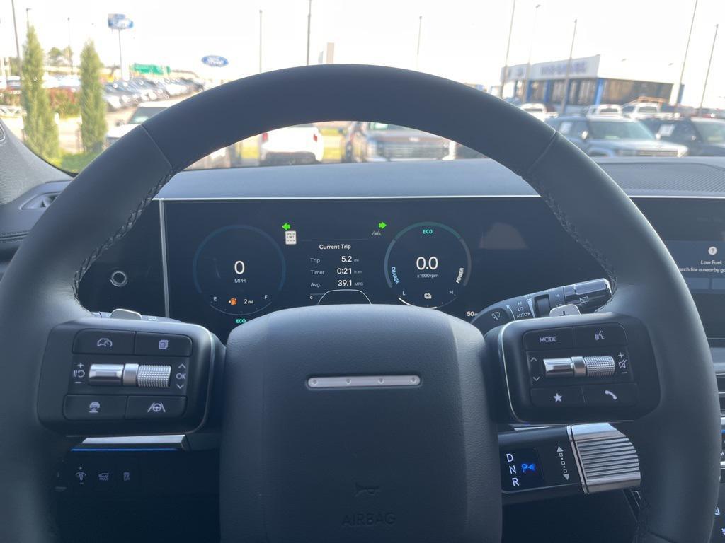 new 2025 Hyundai Santa Fe car, priced at $47,414