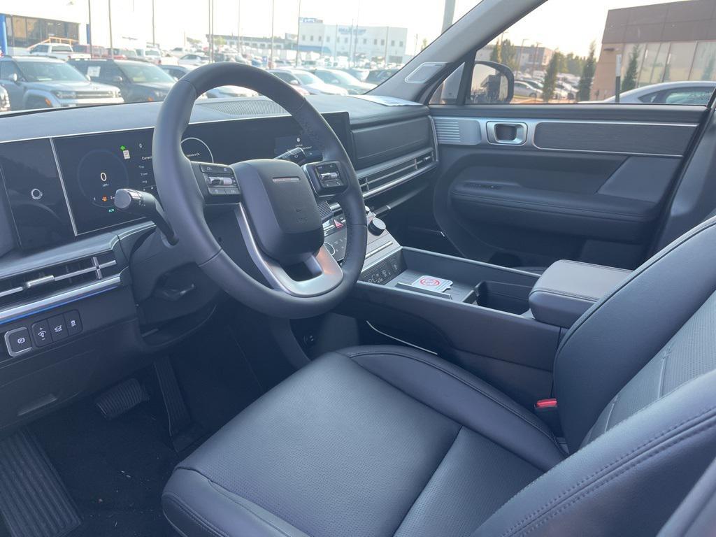 new 2025 Hyundai Santa Fe car, priced at $47,414
