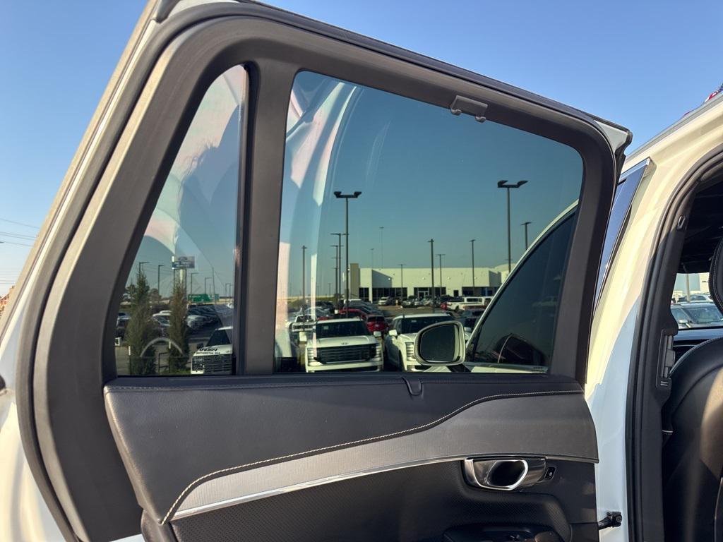 used 2019 Volvo XC90 car, priced at $21,781