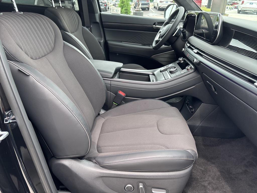 new 2025 Hyundai Palisade car, priced at $56,679