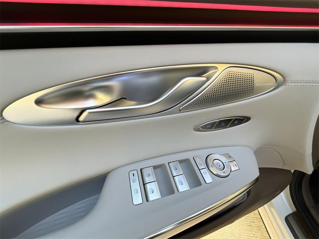 new 2026 Genesis GV70 car, priced at $59,270