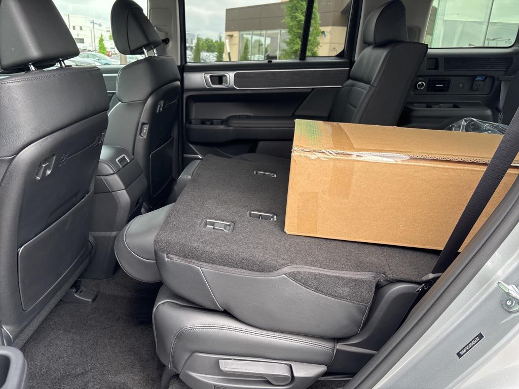 new 2025 Hyundai Santa Fe car, priced at $47,094