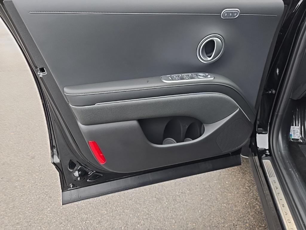 new 2026 Hyundai Palisade Hybrid car, priced at $58,670