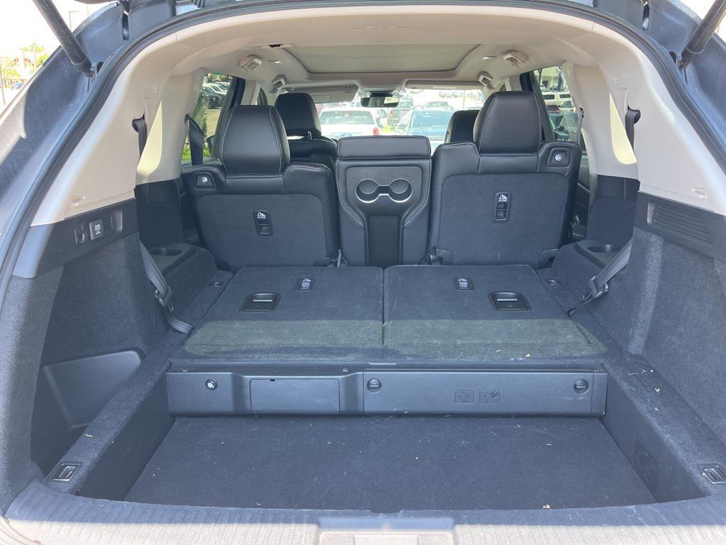 used 2022 Acura MDX car, priced at $32,079