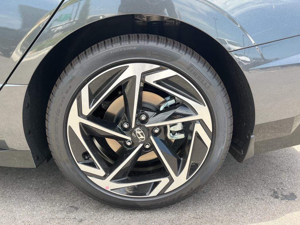new 2025 Hyundai Sonata car, priced at $32,935