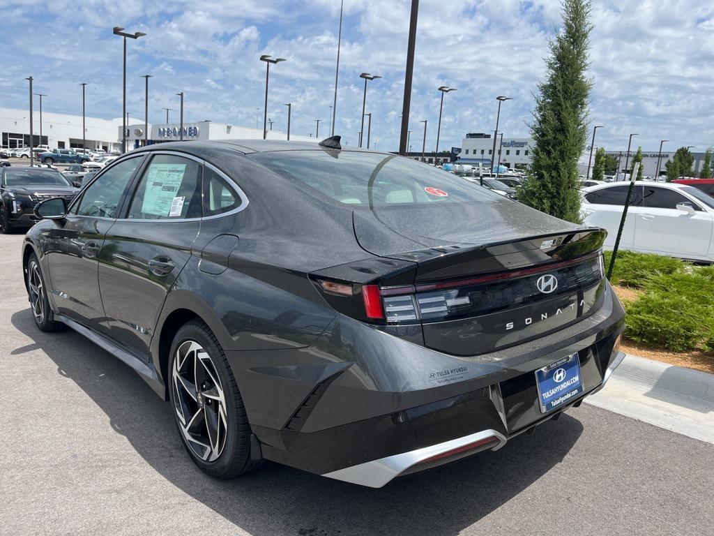 new 2025 Hyundai Sonata car, priced at $32,935