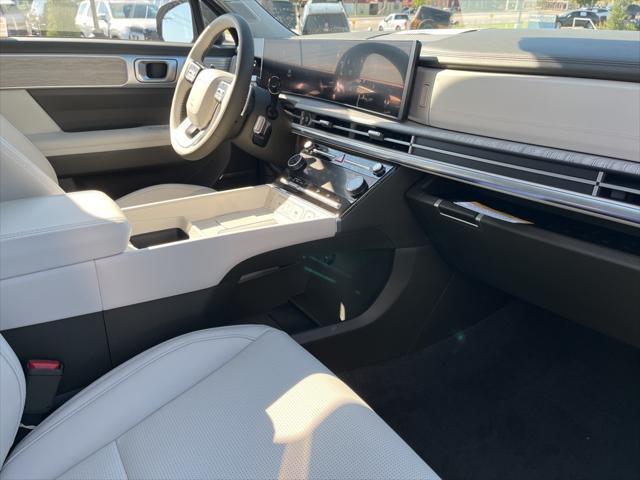 new 2025 Hyundai Santa Fe car, priced at $48,650