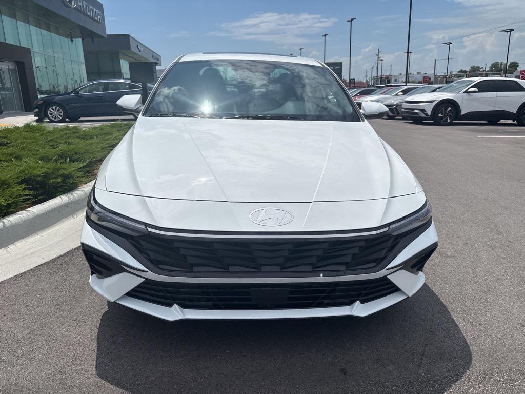 new 2025 Hyundai ELANTRA HEV car, priced at $32,185