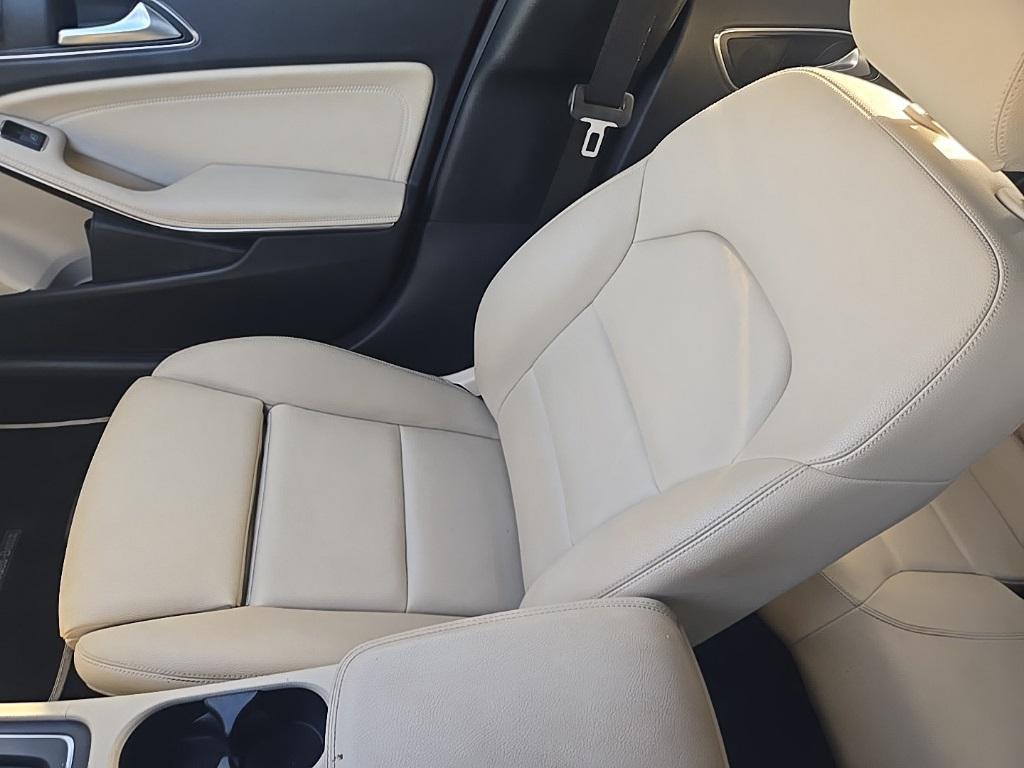 used 2017 Mercedes-Benz GLA 250 car, priced at $12,894