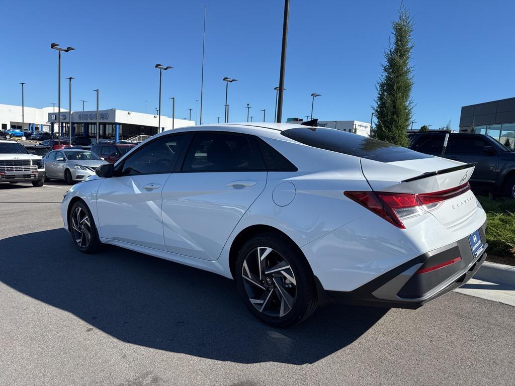 new 2025 Hyundai Elantra car, priced at $25,605