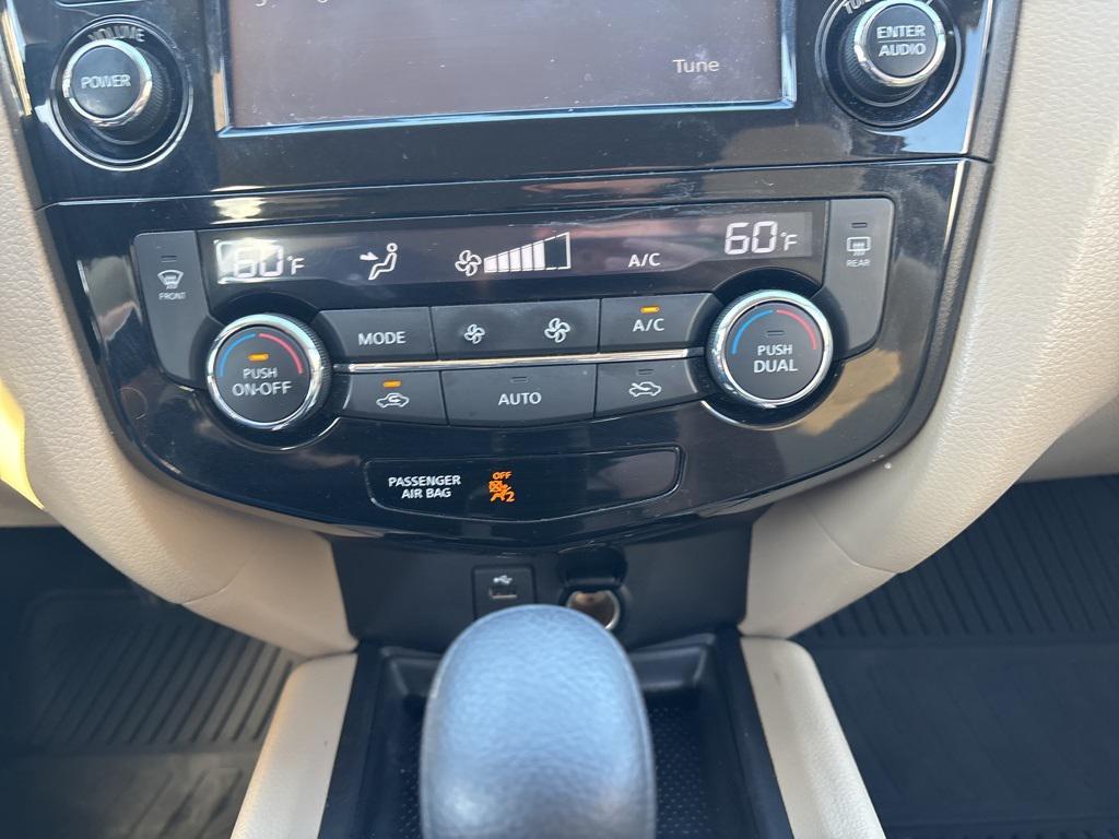 used 2016 Nissan Rogue car, priced at $12,519