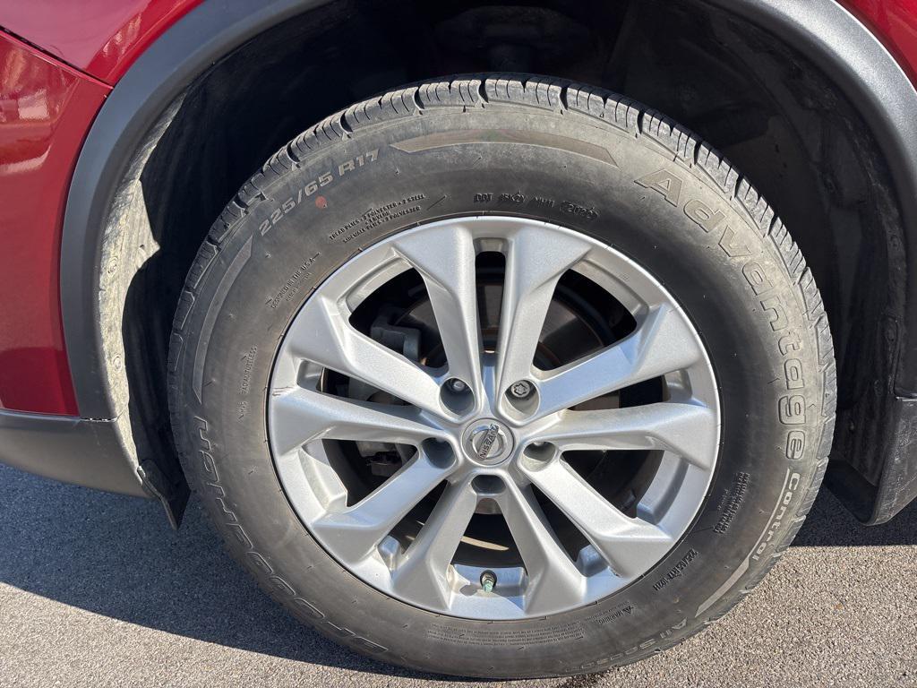 used 2016 Nissan Rogue car, priced at $12,519