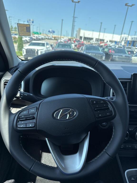 new 2025 Hyundai Venue car, priced at $24,385