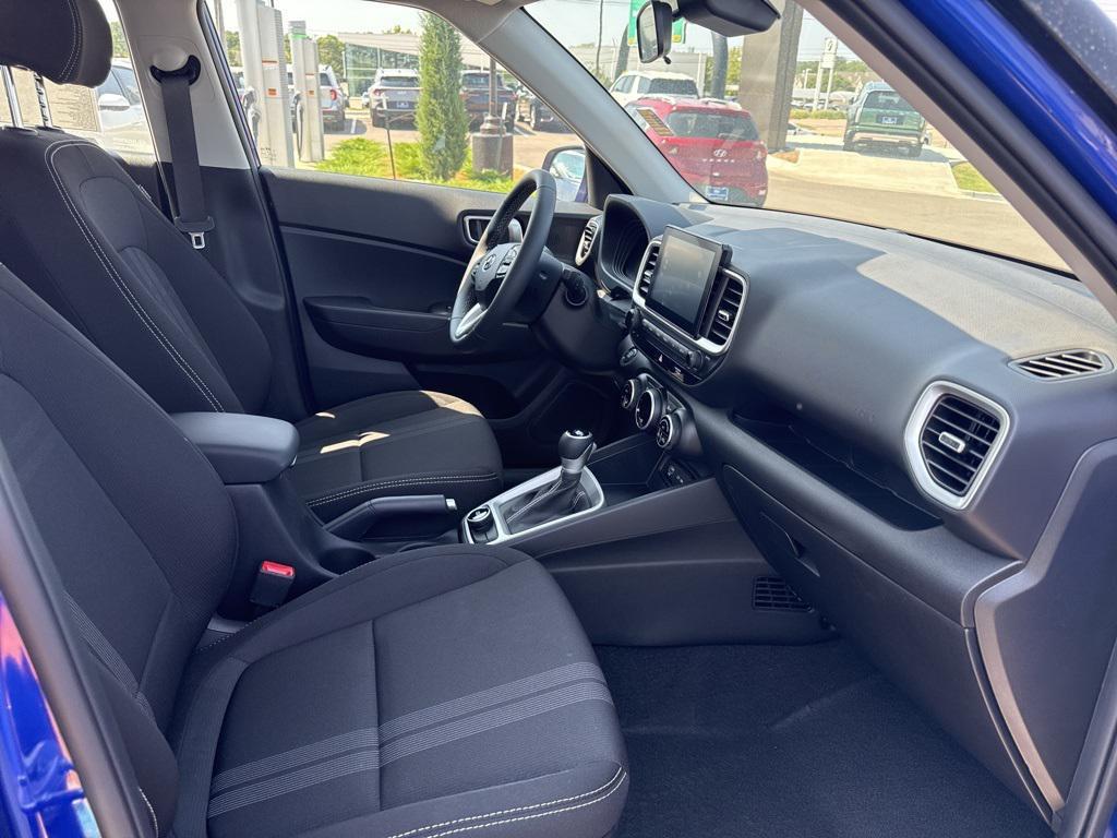 new 2025 Hyundai Venue car, priced at $24,385