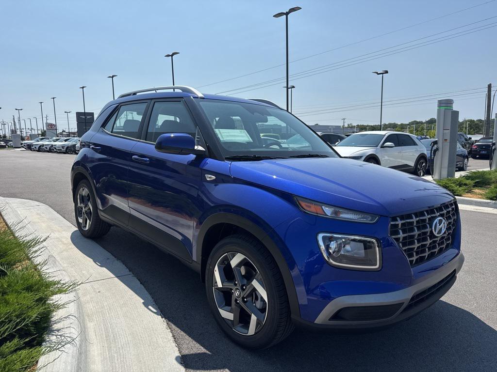 new 2025 Hyundai Venue car, priced at $24,385