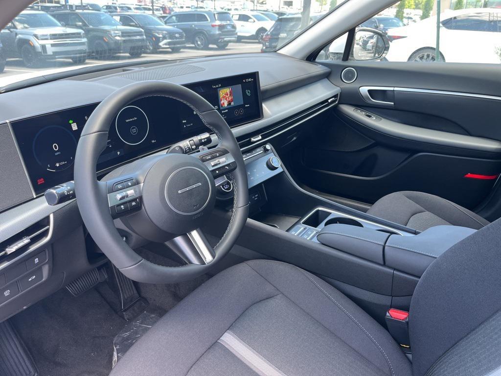 new 2025 Hyundai Sonata car, priced at $33,145