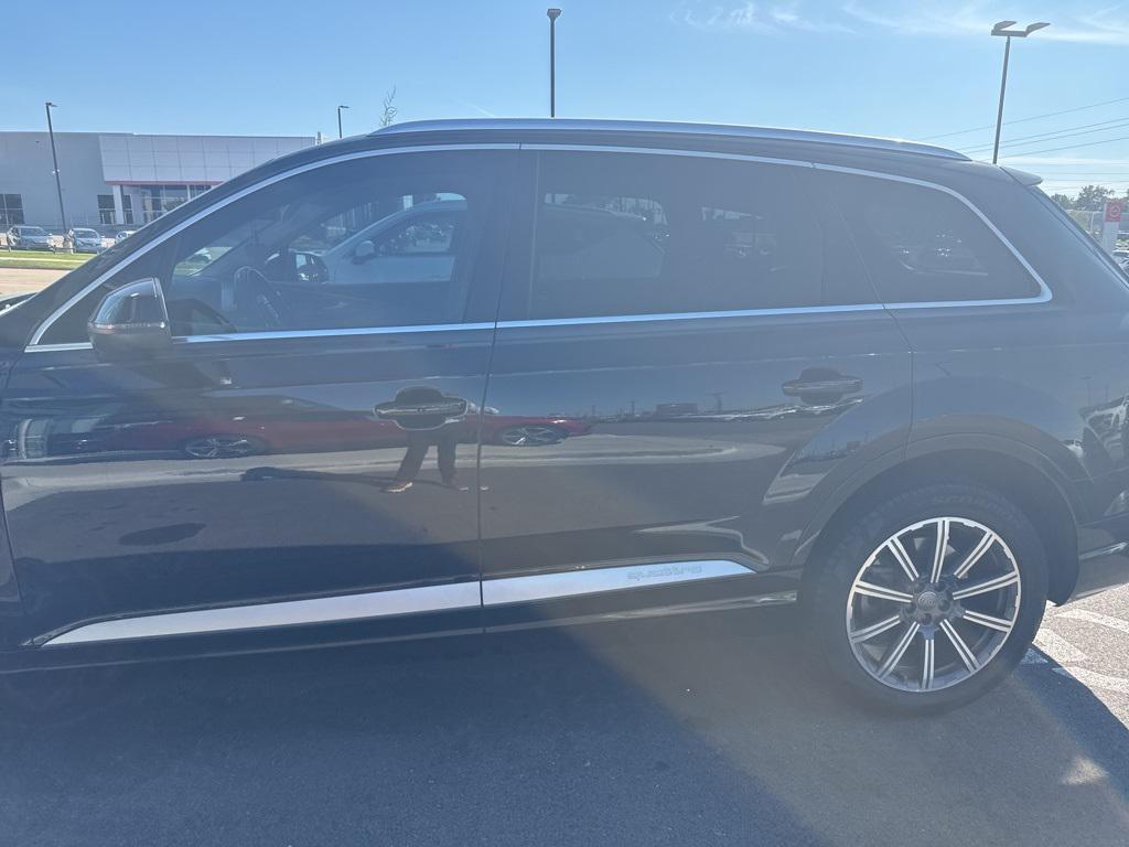 used 2018 Audi Q7 car, priced at $16,998