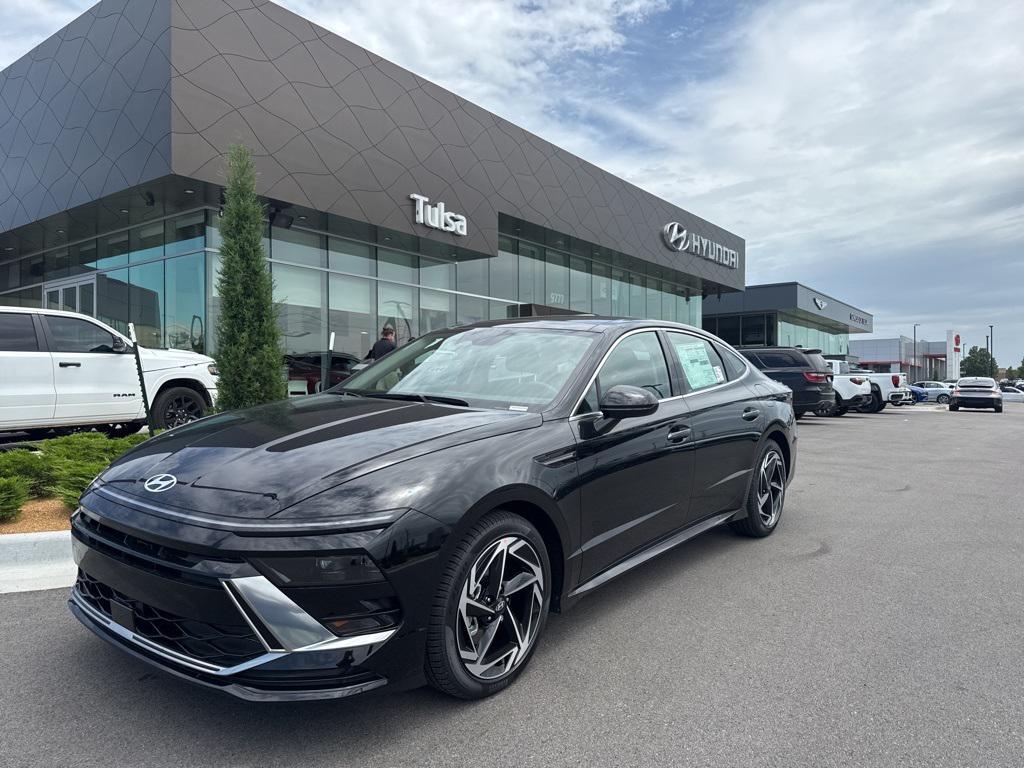 new 2025 Hyundai Sonata car, priced at $32,660