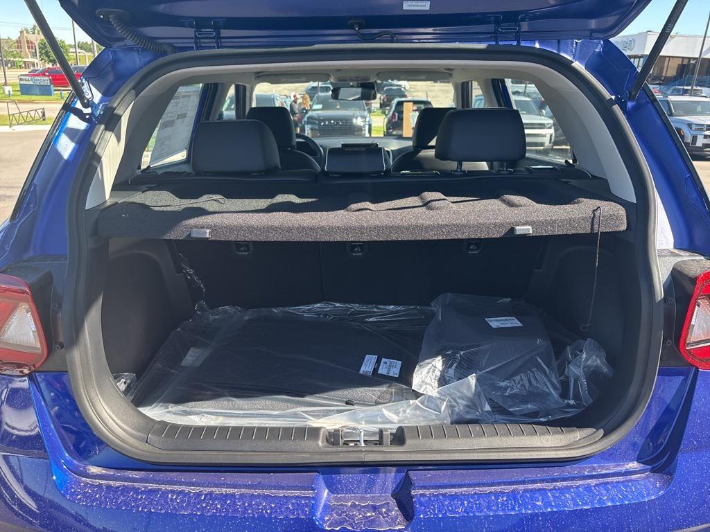 new 2025 Hyundai Venue car, priced at $25,659