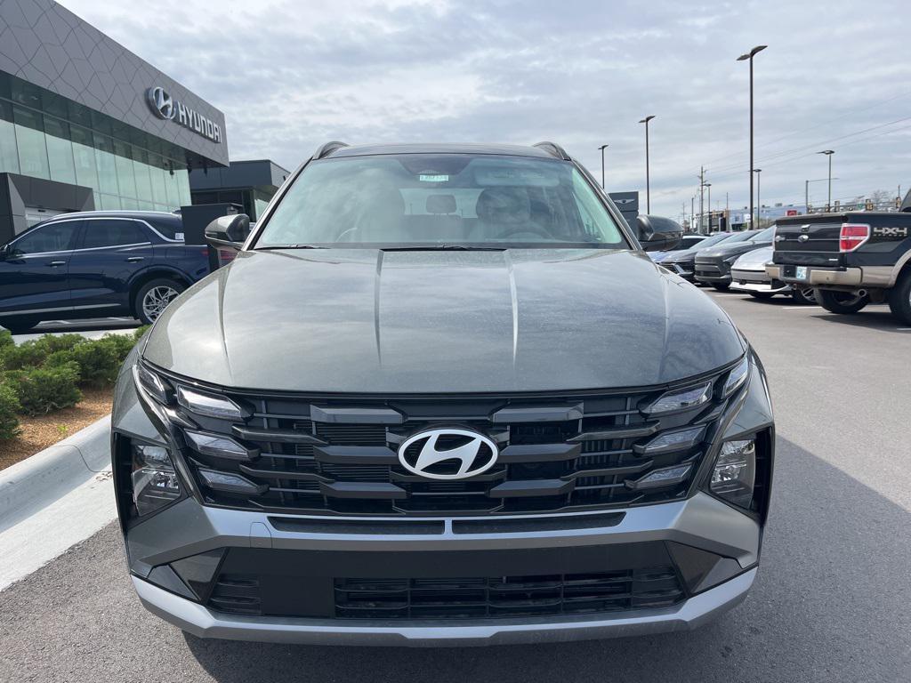 new 2025 Hyundai TUCSON Hybrid car, priced at $38,285