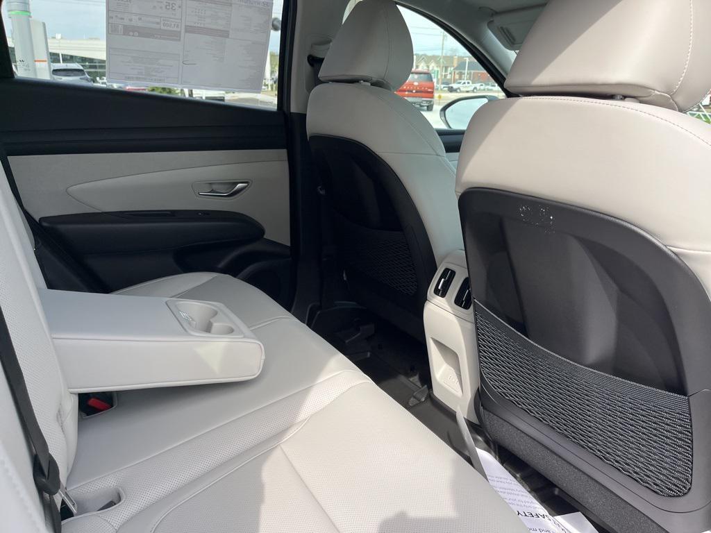 new 2025 Hyundai TUCSON Hybrid car, priced at $38,285