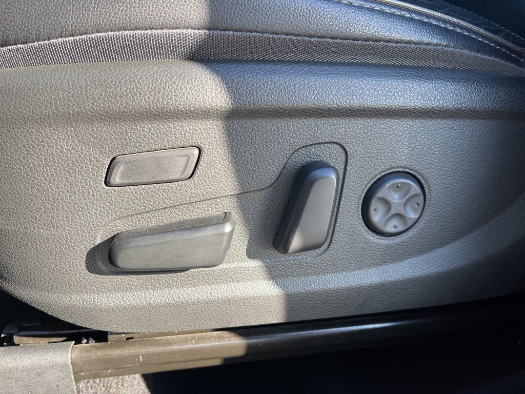 used 2023 Hyundai Santa Fe car, priced at $22,995