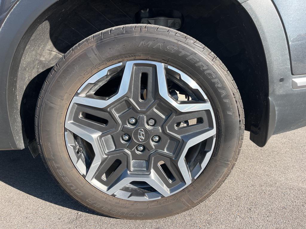 used 2023 Hyundai Santa Fe car, priced at $22,995