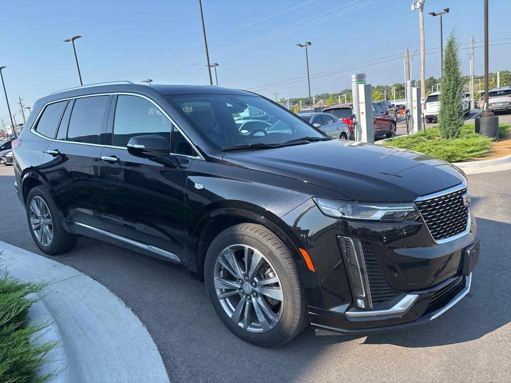 used 2021 Cadillac XT6 car, priced at $28,027
