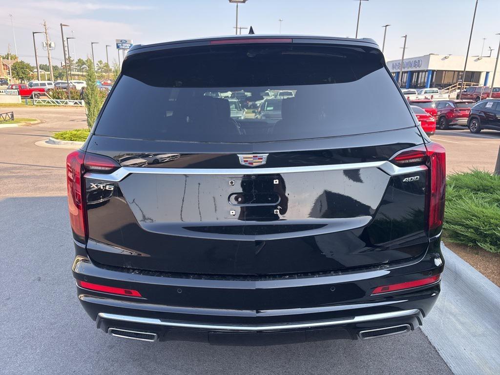 used 2021 Cadillac XT6 car, priced at $28,027