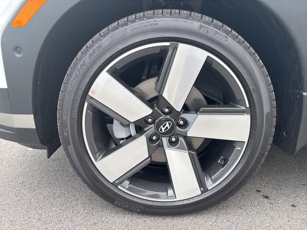 new 2025 Hyundai Santa Fe car, priced at $47,450