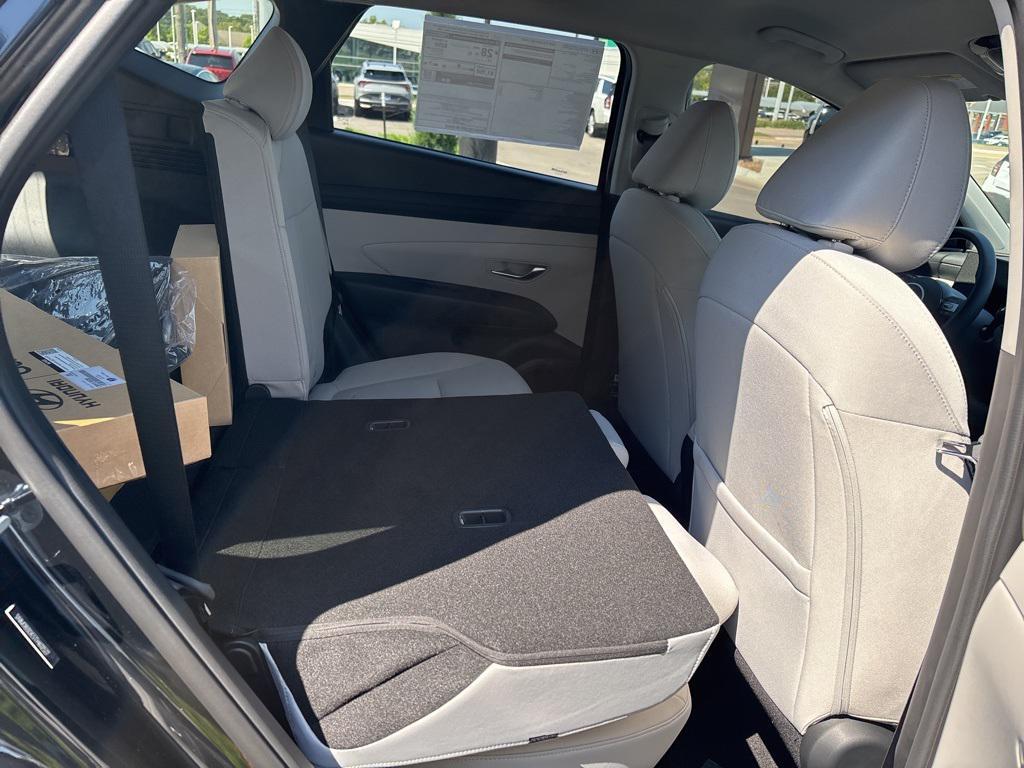 new 2026 Hyundai Tucson car, priced at $33,175