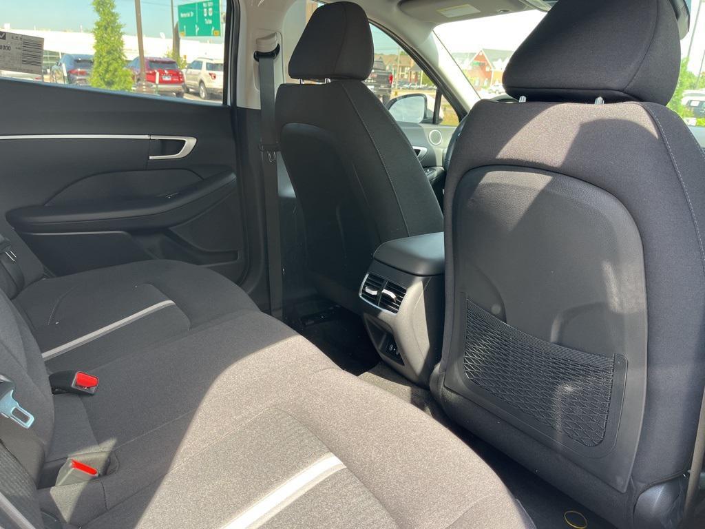 new 2025 Hyundai Sonata Hybrid car, priced at $33,575