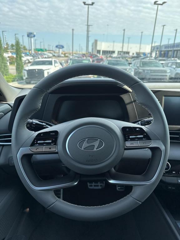 new 2025 Hyundai Elantra car, priced at $25,105