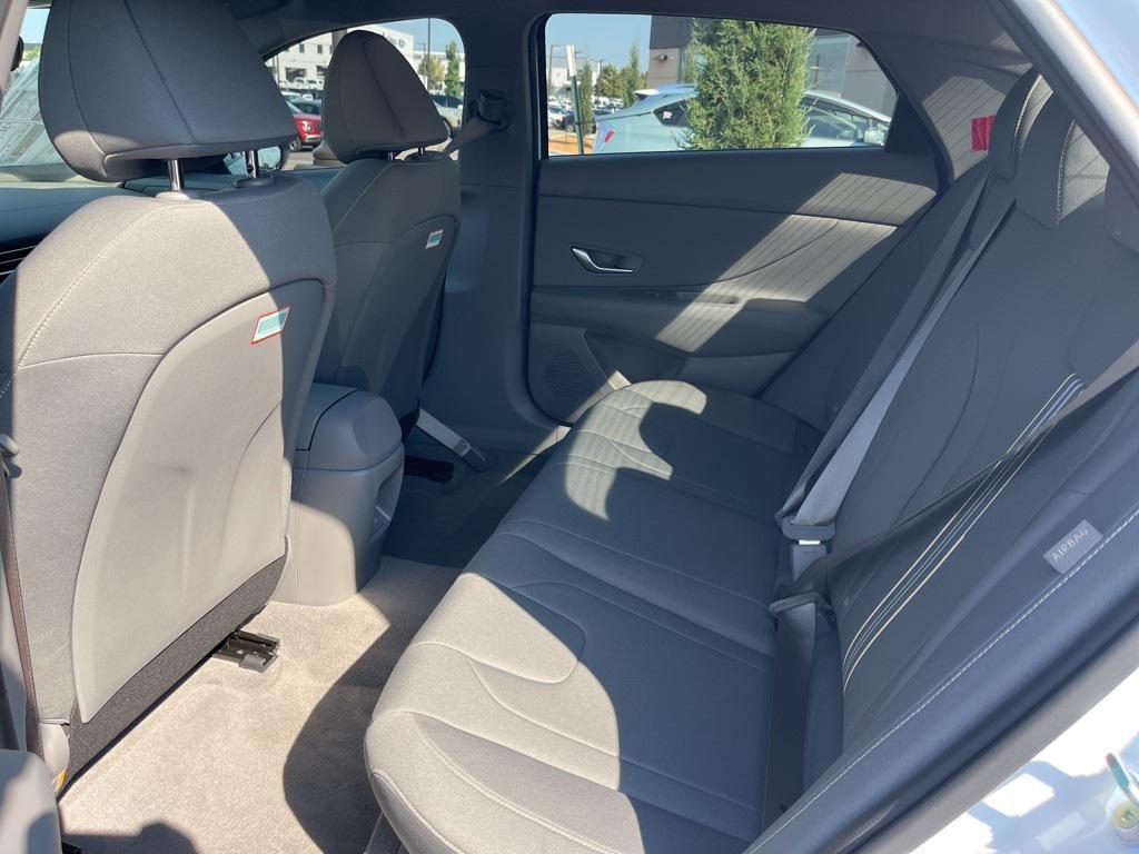 new 2025 Hyundai Elantra car, priced at $25,665