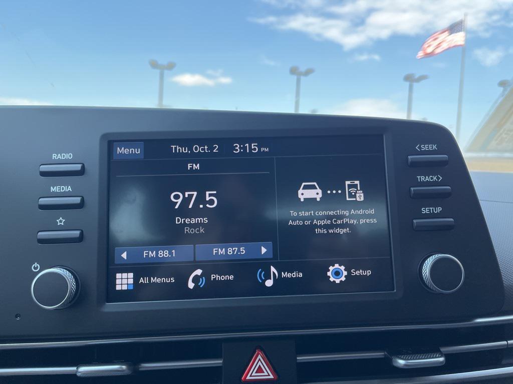 new 2025 Hyundai Elantra car, priced at $25,665